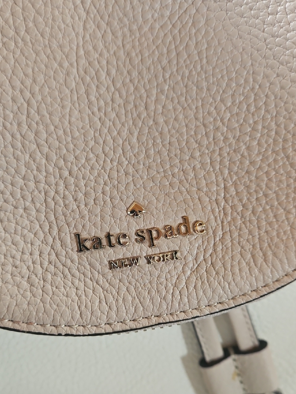 Kate Spade Backpack Excellent Condition - Picture 3 of 8